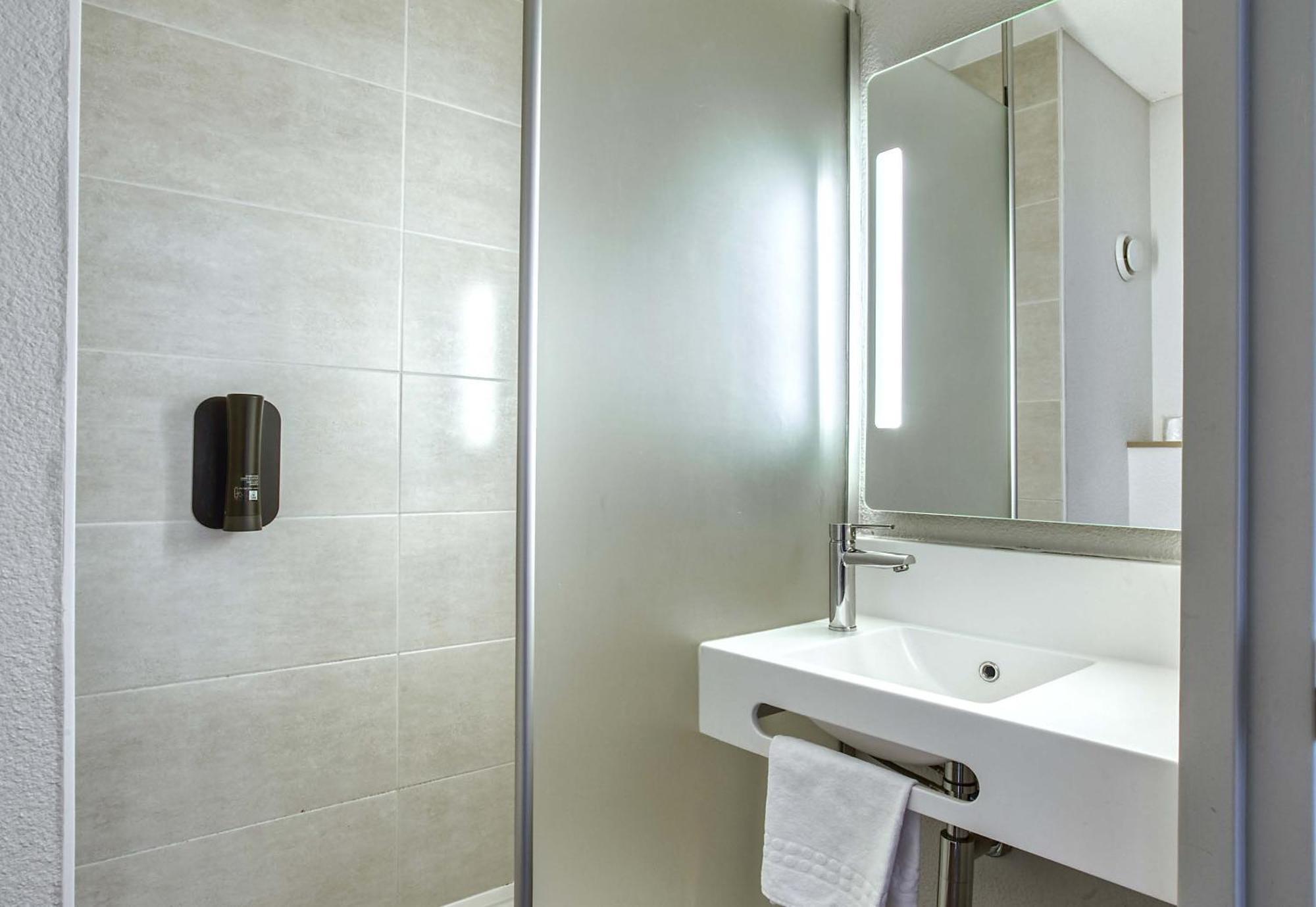 B&B Hotel Angouleme Le Gond-Pontouvre Eksteriør billede